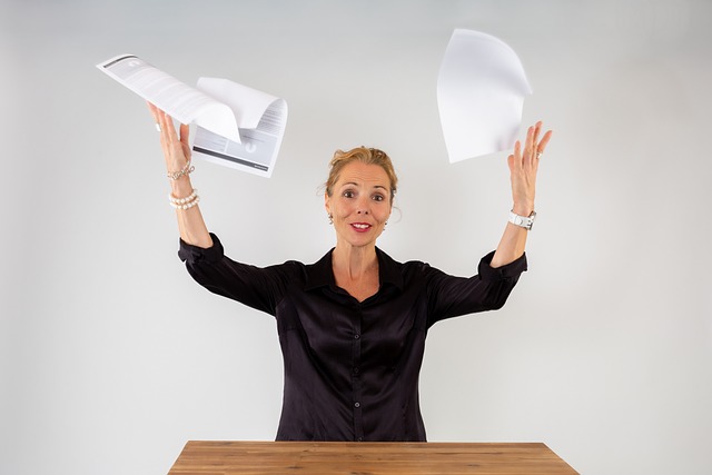 Asertywność w pracy i relacjach – jak stawiać granice bez poczucia winy